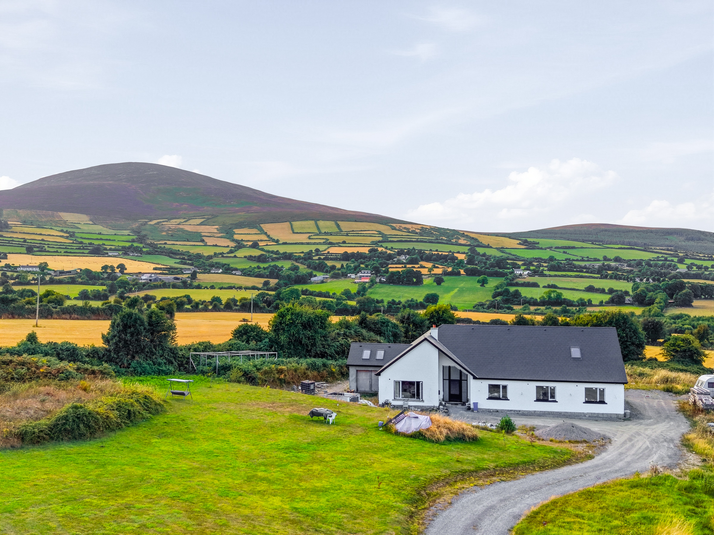 Mountain Light, Ballinlug West, Killanne, Co. Wexford, Y21 K6YX